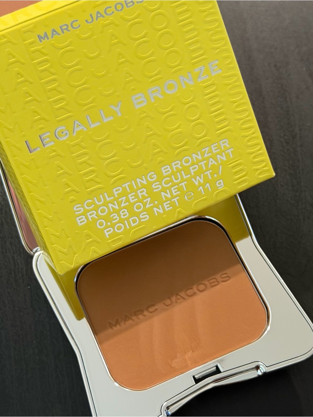 Marc Jacobs Legally Bronze Sculpting Bronzer - Medium